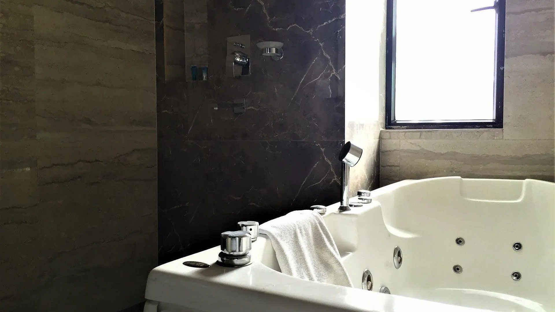 Platinum Hotel And Spa Kathmandu